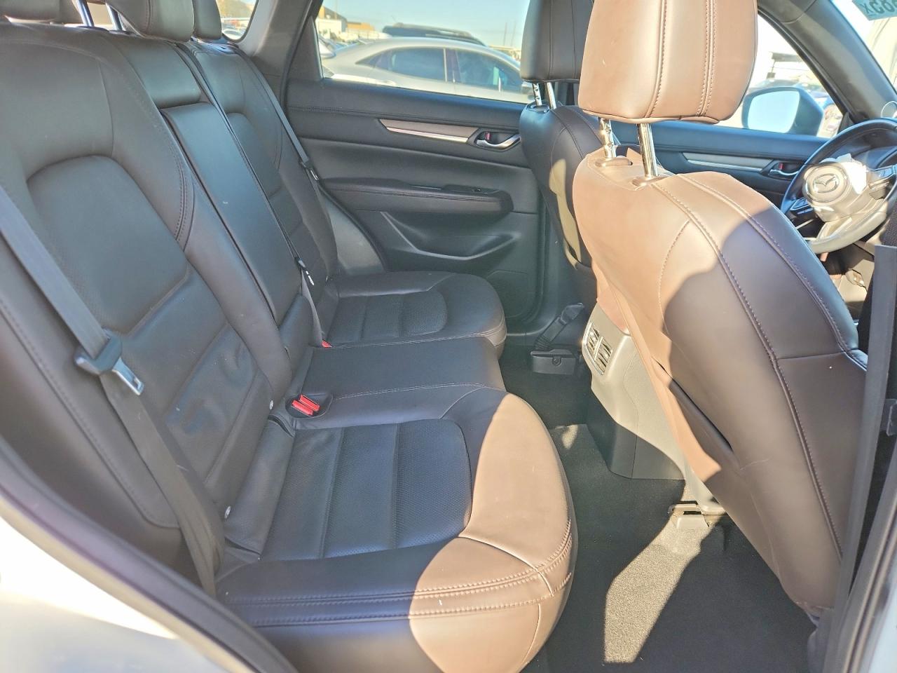 Mazda Cx Signature