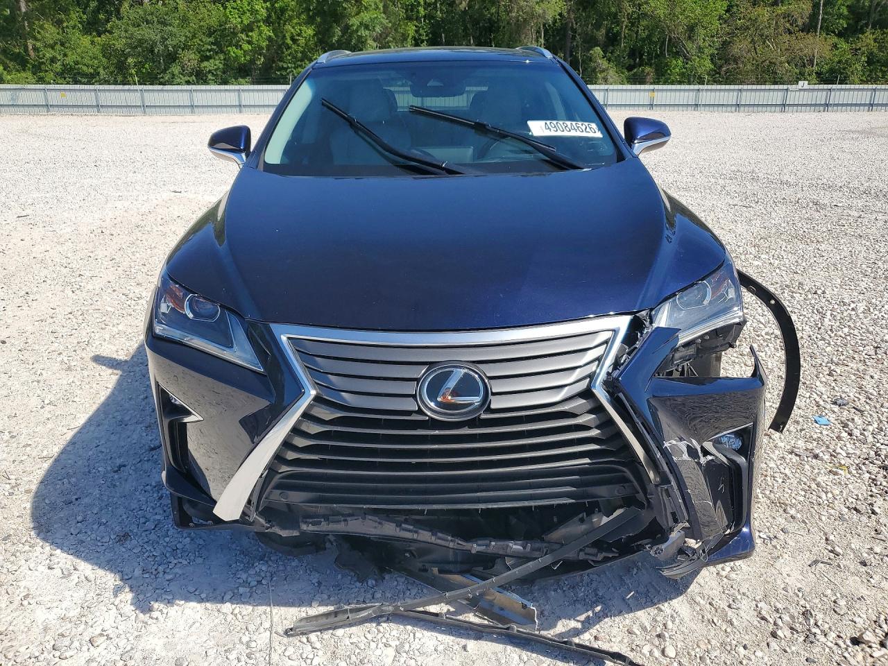 Lexus RX Base