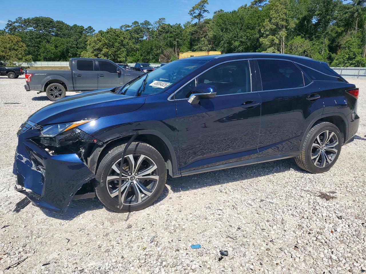 Salvage Lexus RX Image