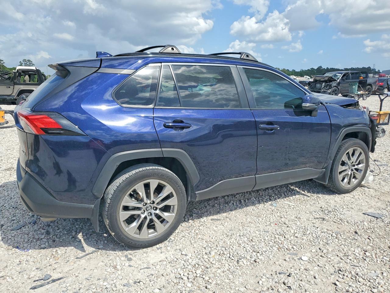 Toyota RAV4 Xle Premium