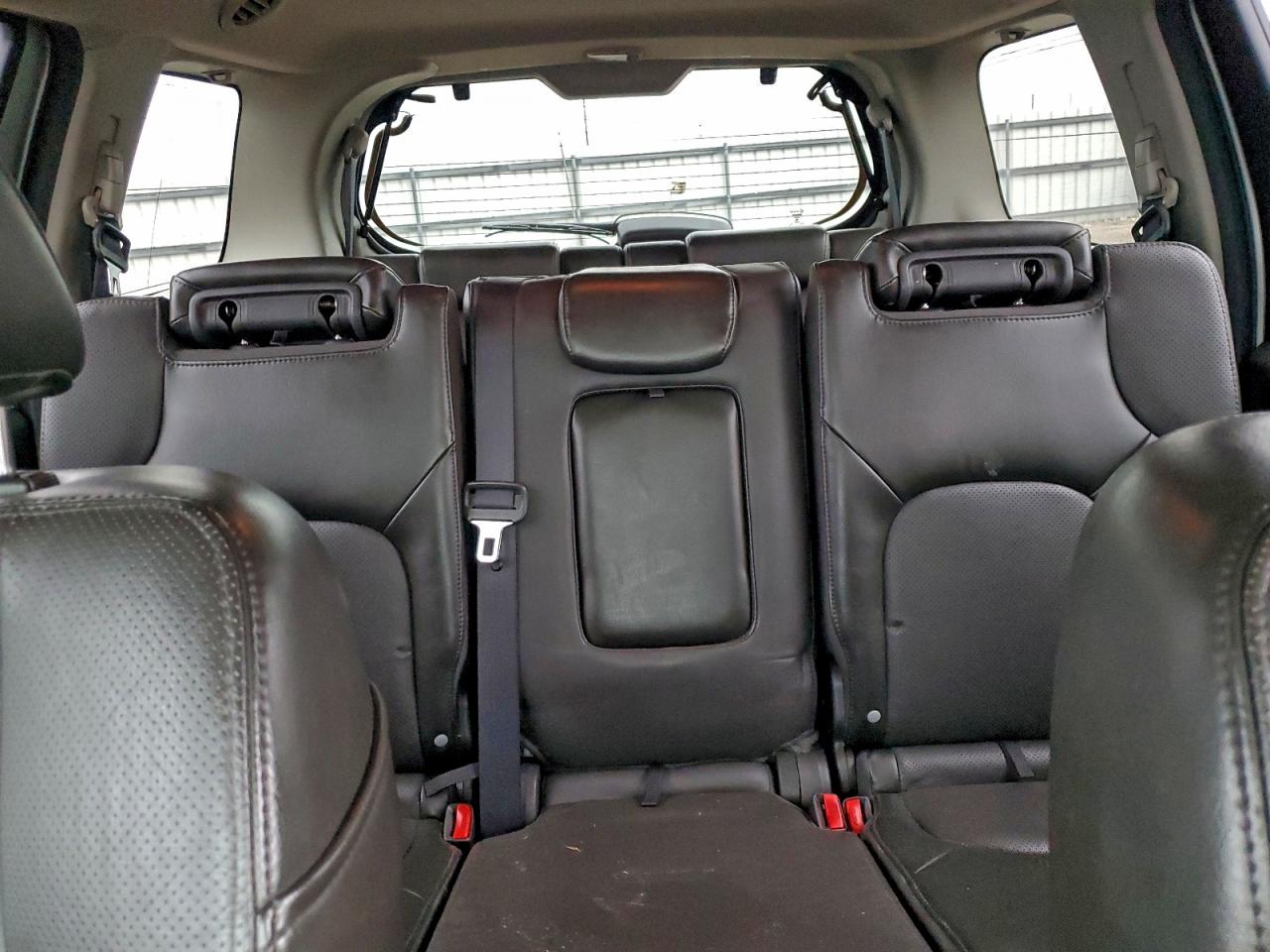 Nissan Pathfinder S