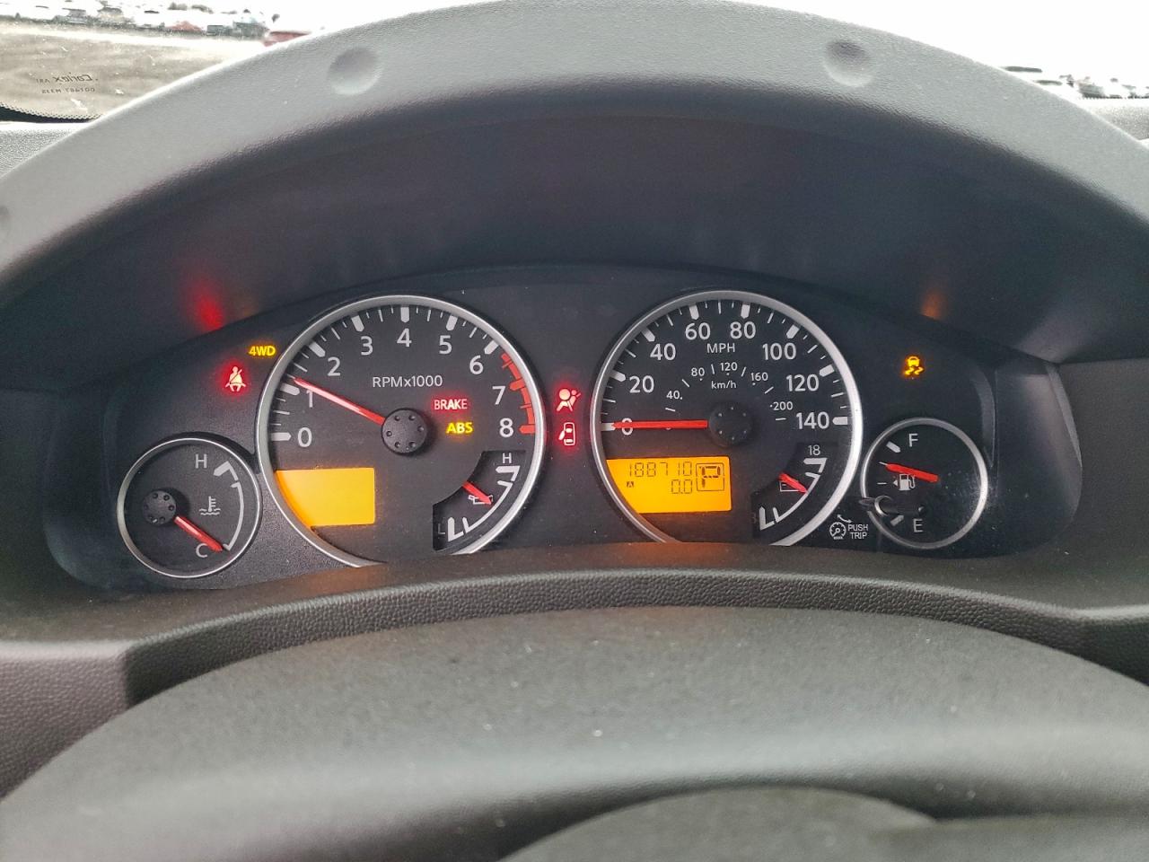 Nissan Pathfinder S
