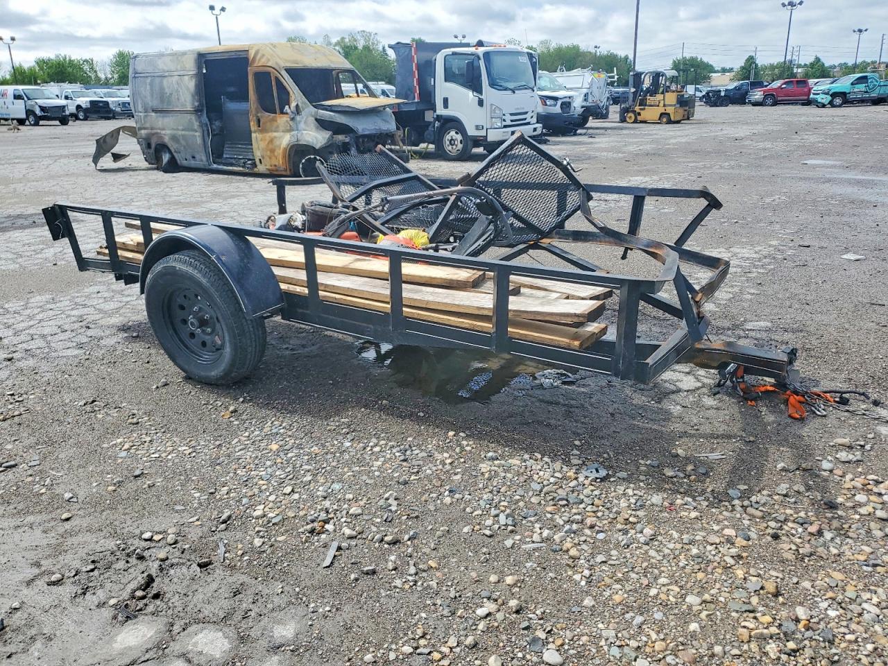 Salvage Northshore Trailers Image
