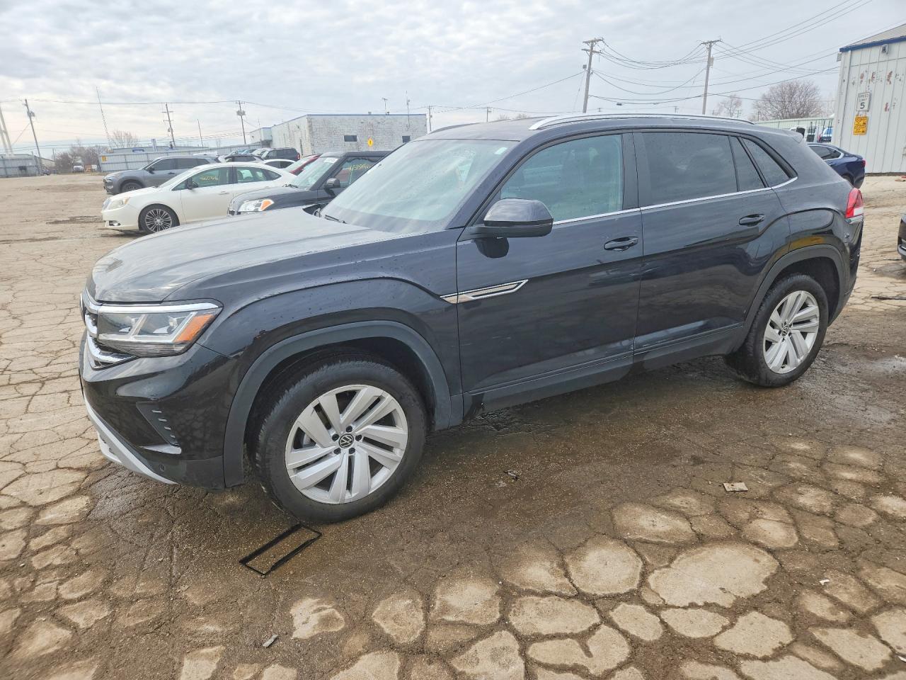 Salvage Volkswagen Atlas Image