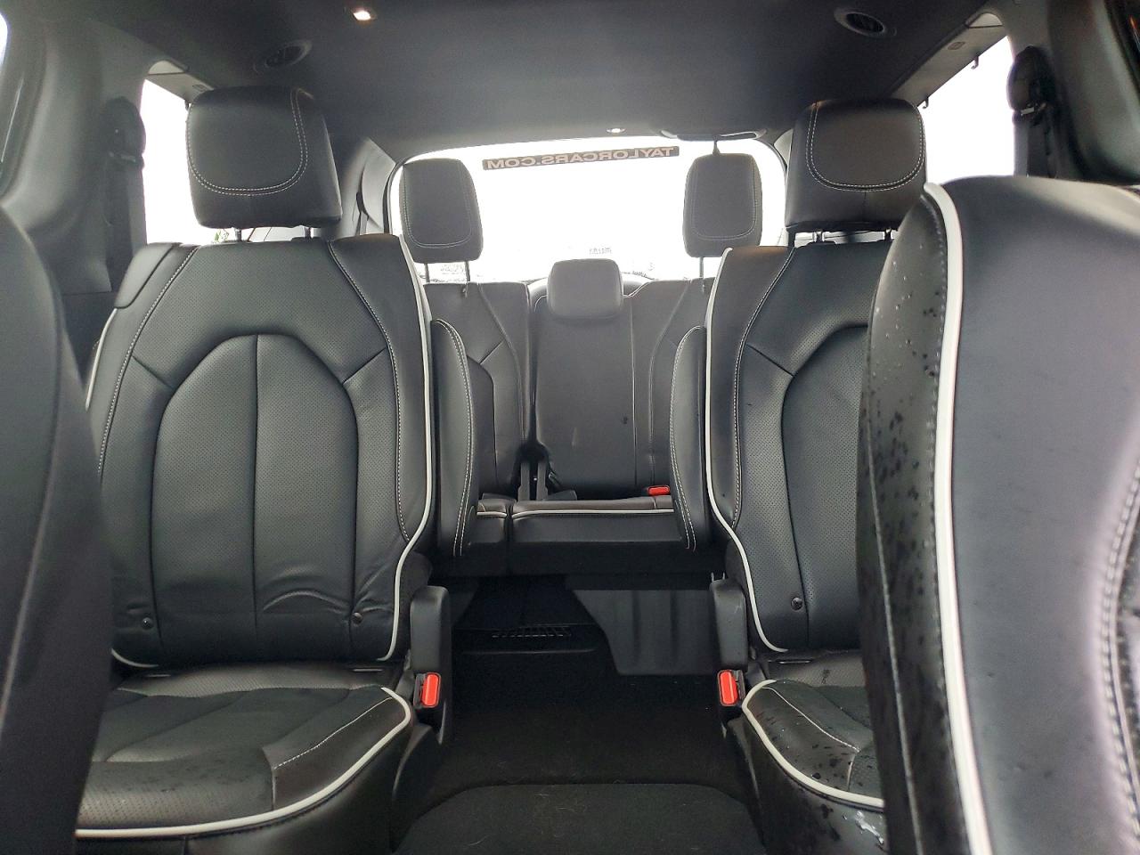 Chrysler Pacifica Limited