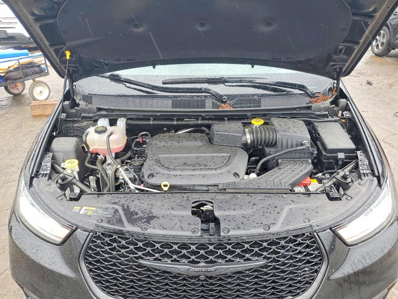 Chrysler Pacifica Limited
