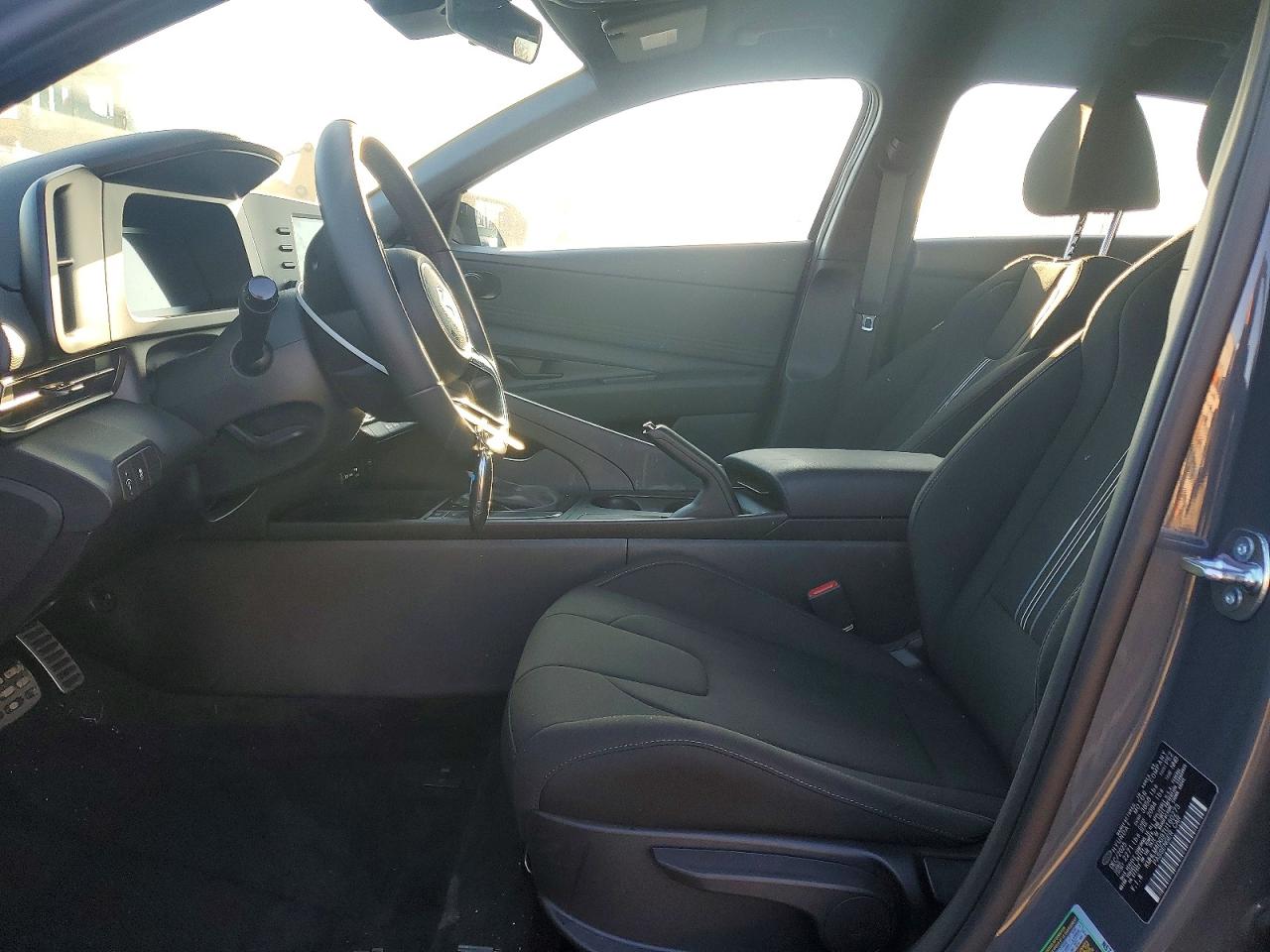 Hyundai ELANTRA Sel Sport