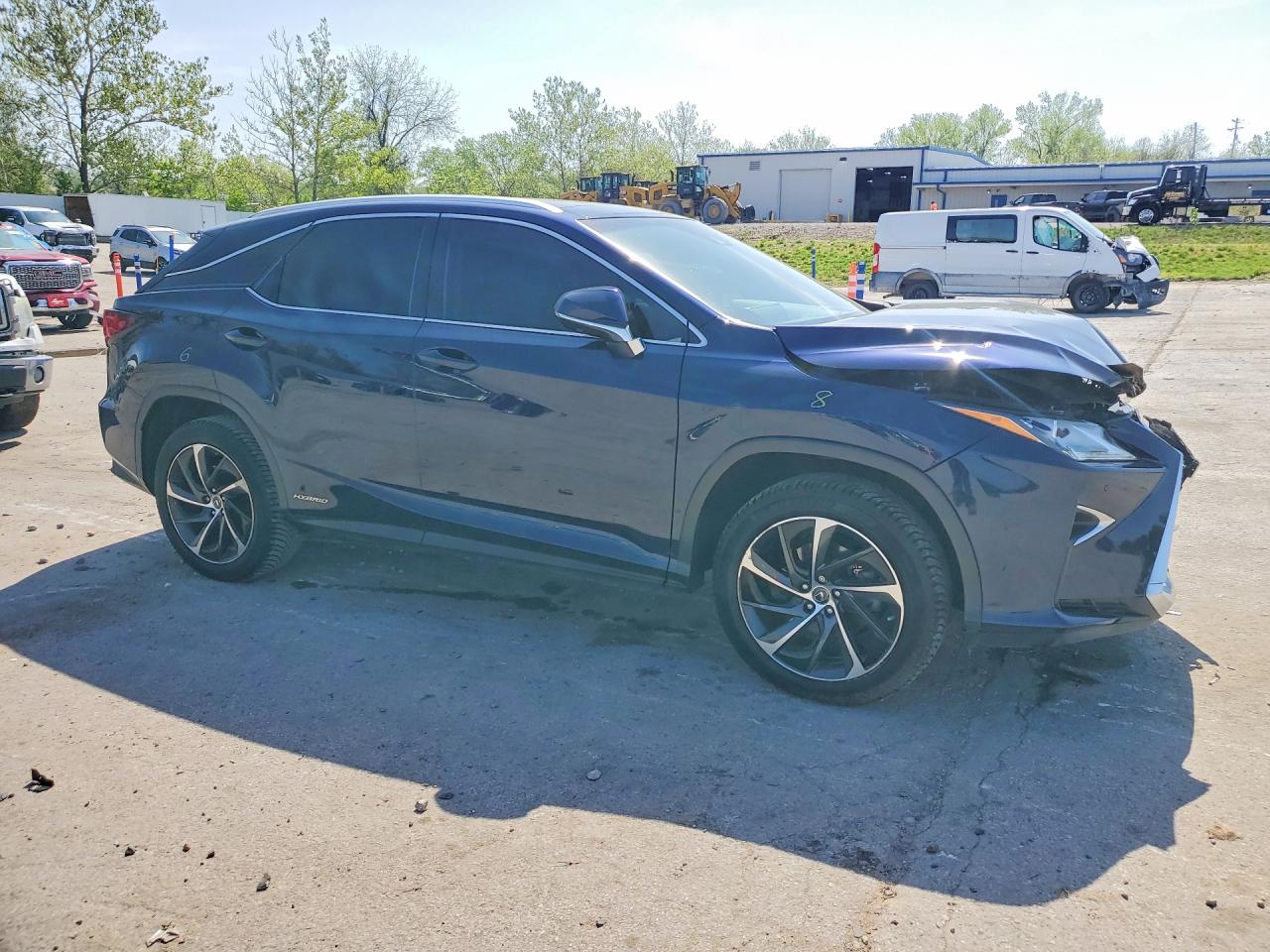 Lexus RX Base