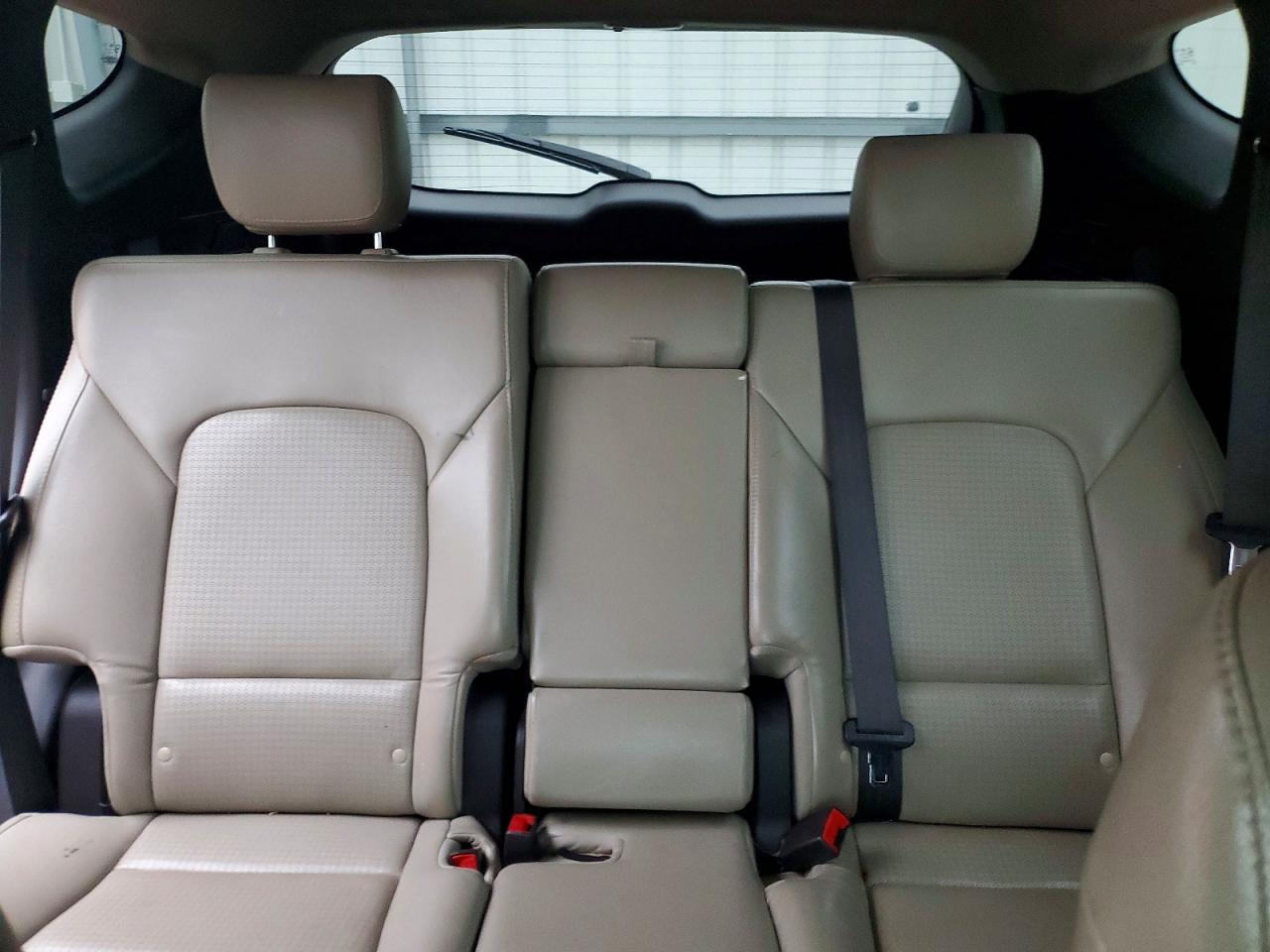 Hyundai SANTA FE 2.0t