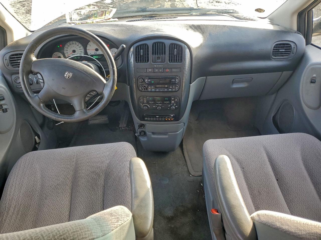 Dodge Caravan Sxt
