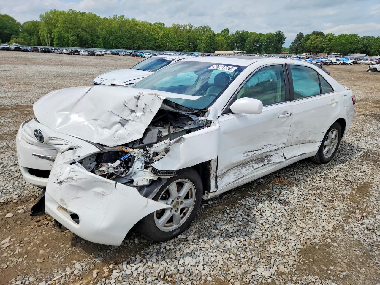 Salvage Toyota Camry Image