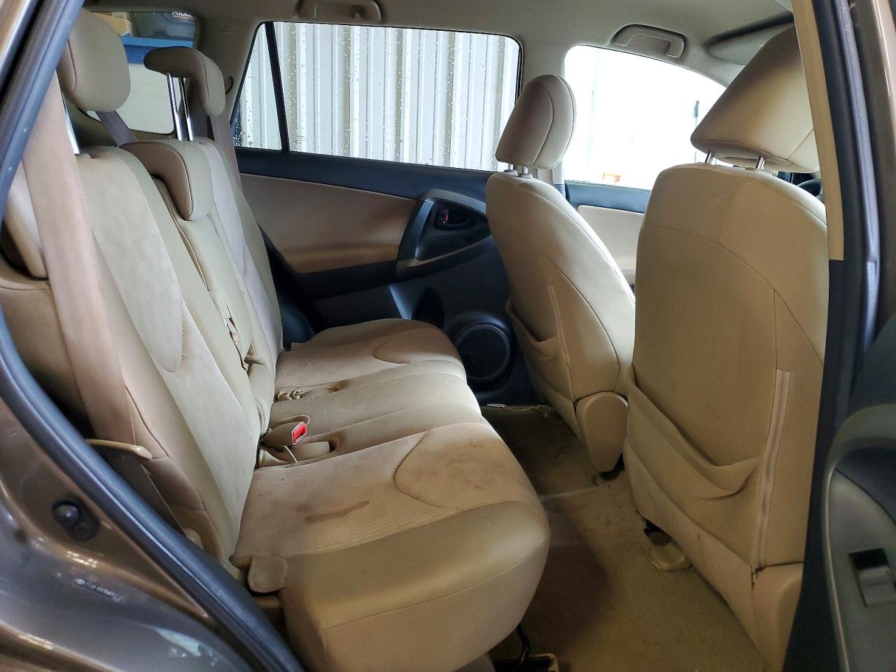Toyota RAV4 Base