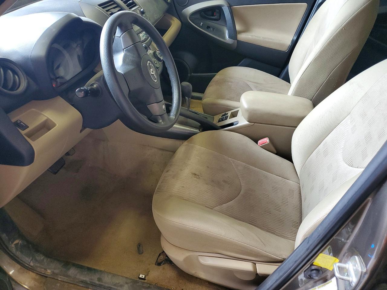 Toyota RAV4 Base