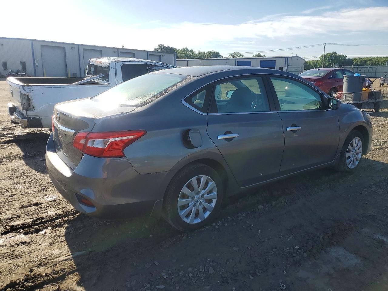 Nissan Sentra S