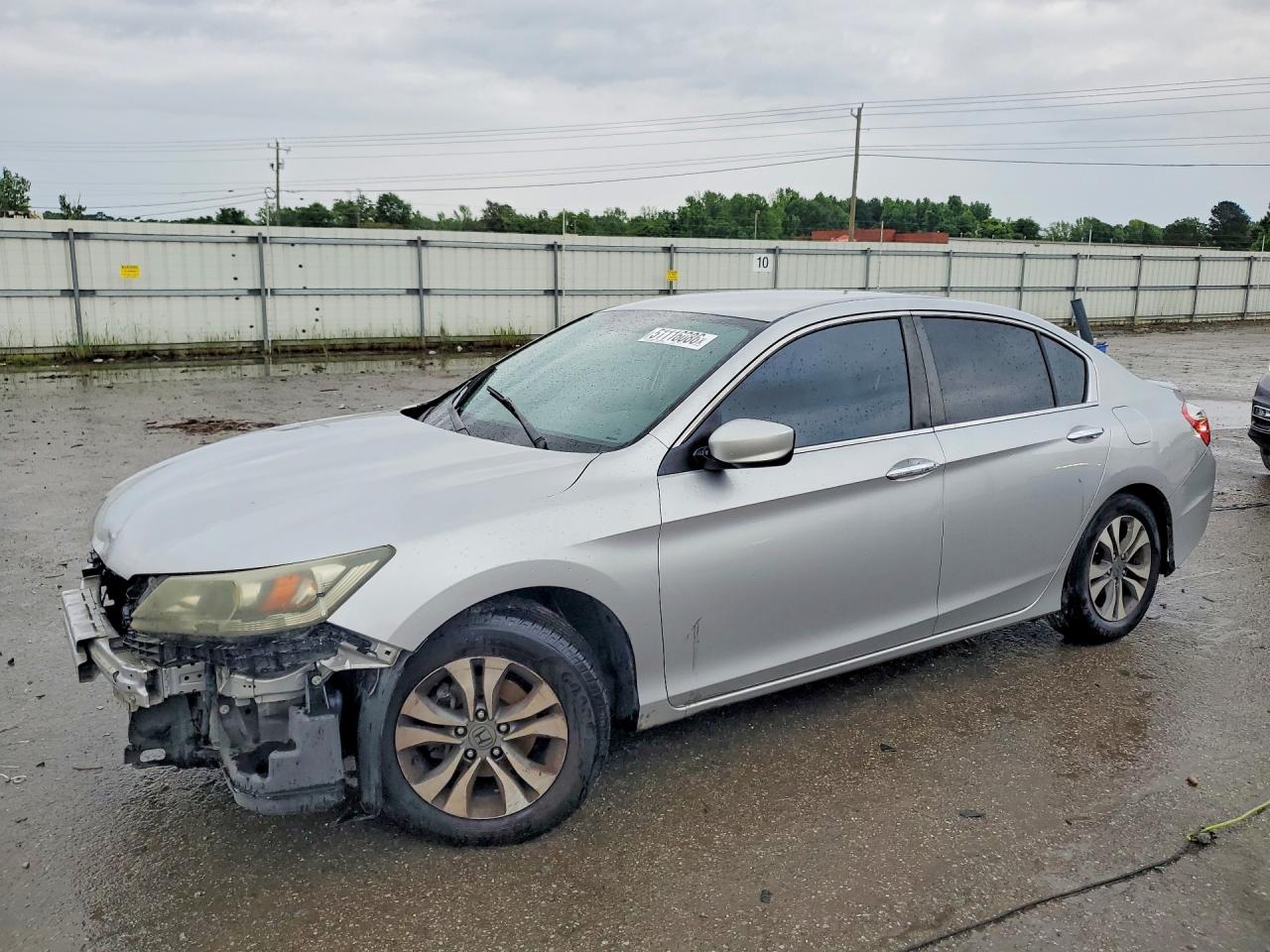 Salvage Honda Accord Image