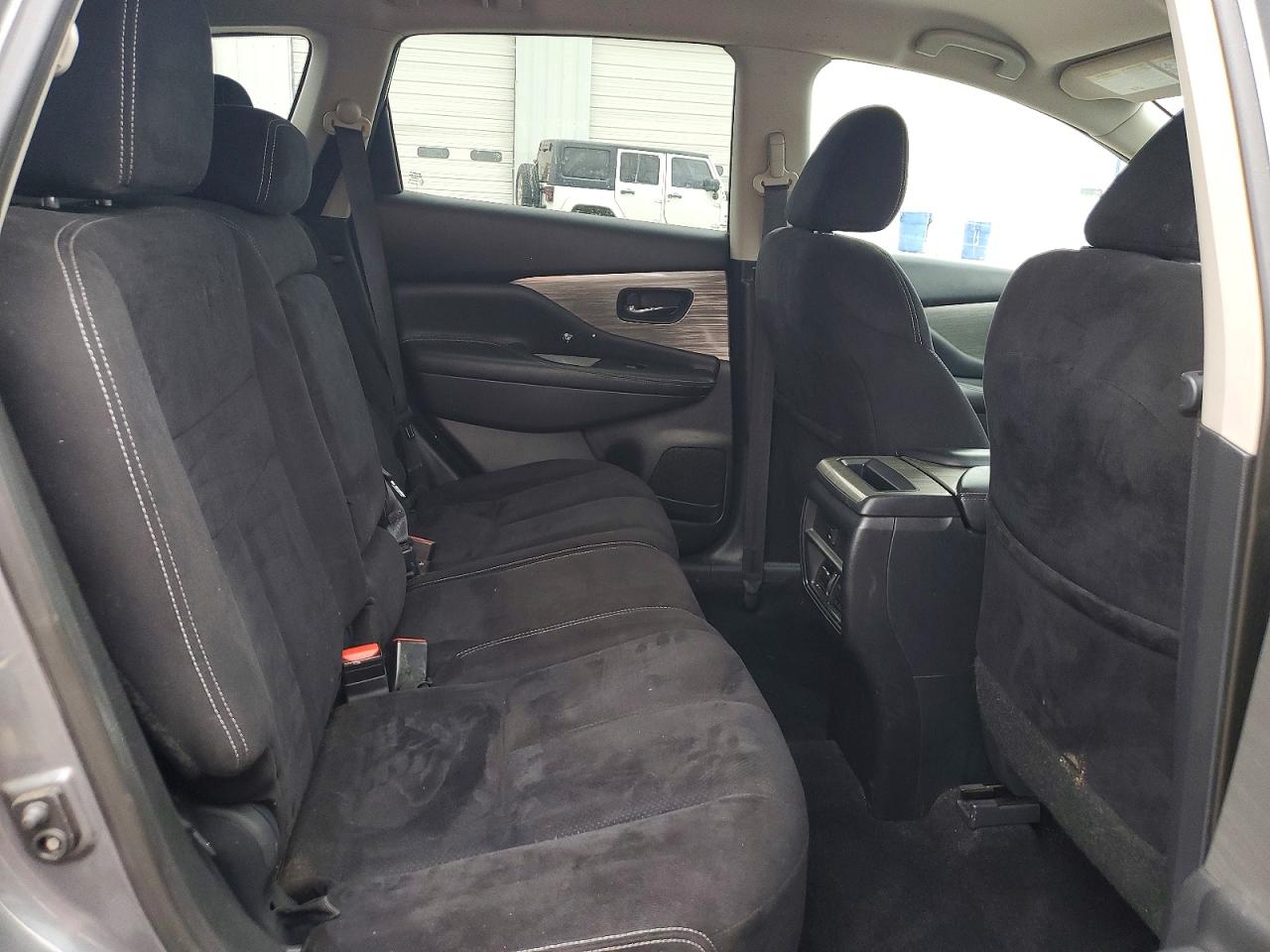 Nissan Murano S