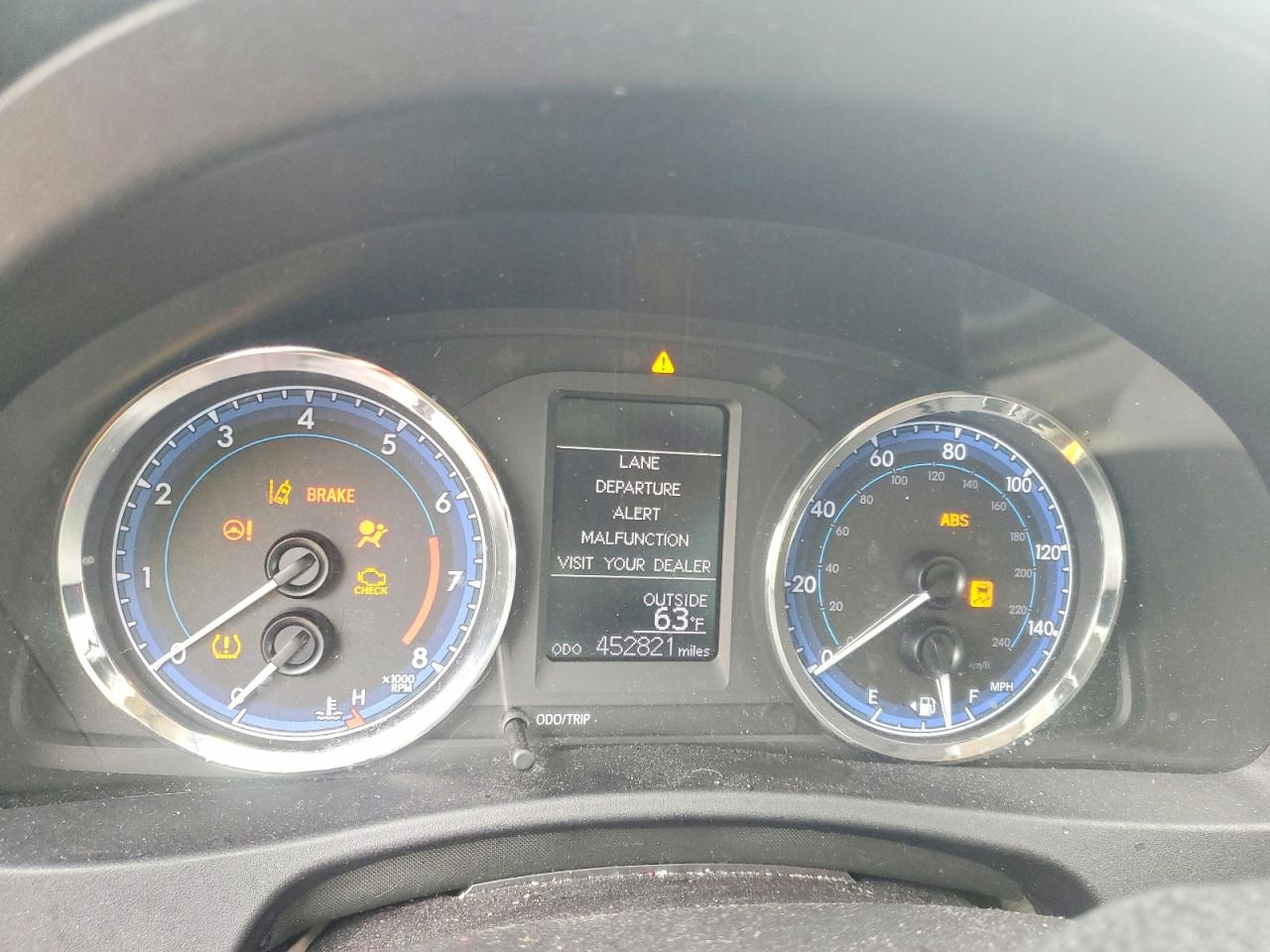 Toyota Corolla Le