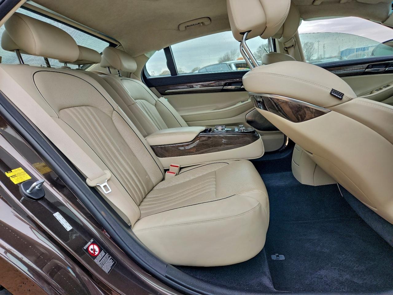 Genesis G90 Premium