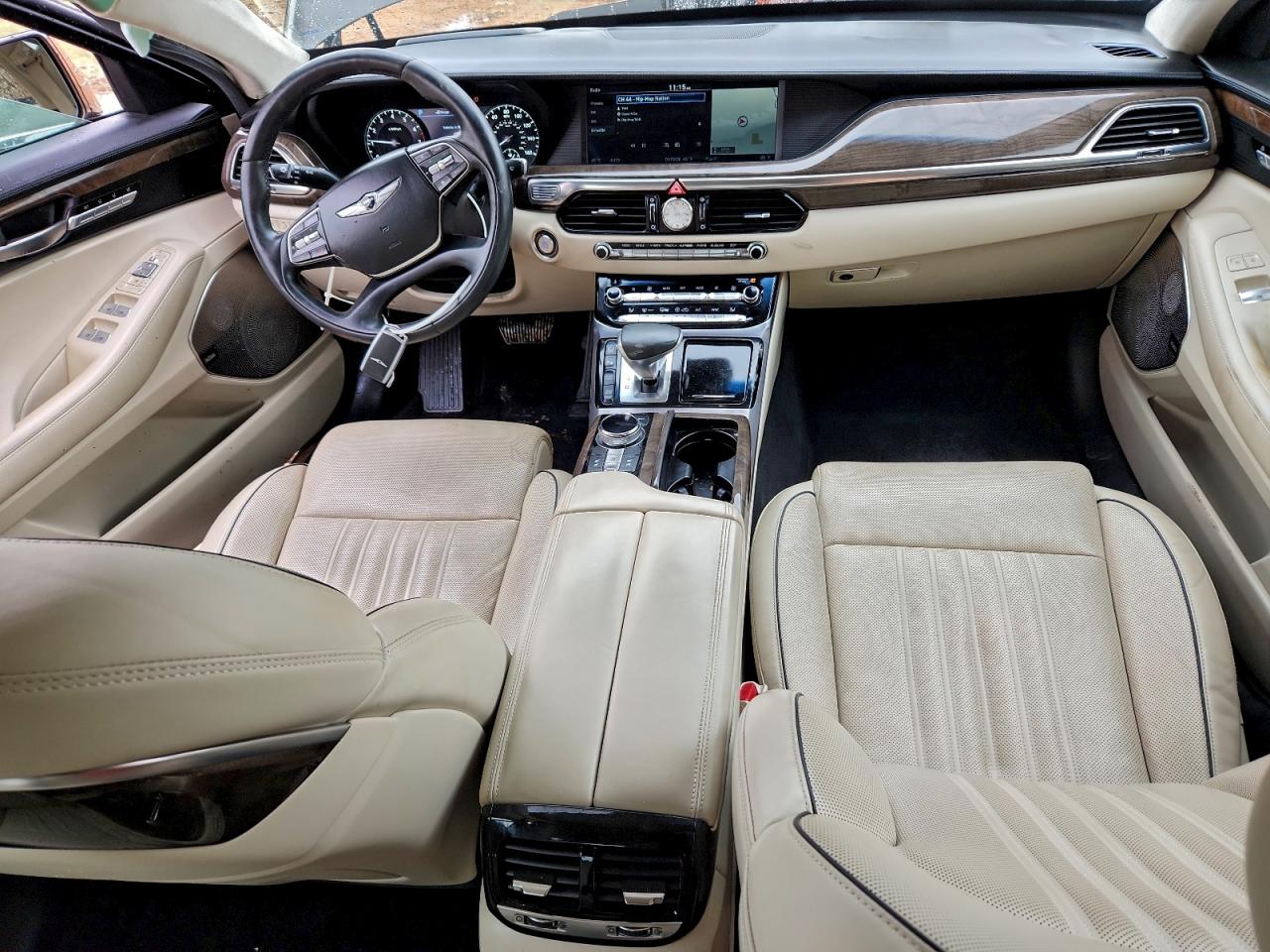 Genesis G90 Premium