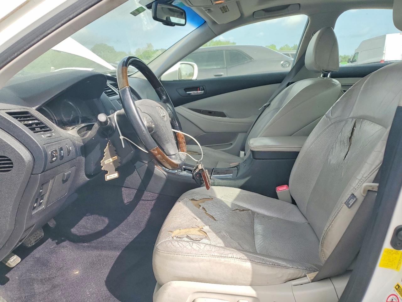 Lexus Es Base
