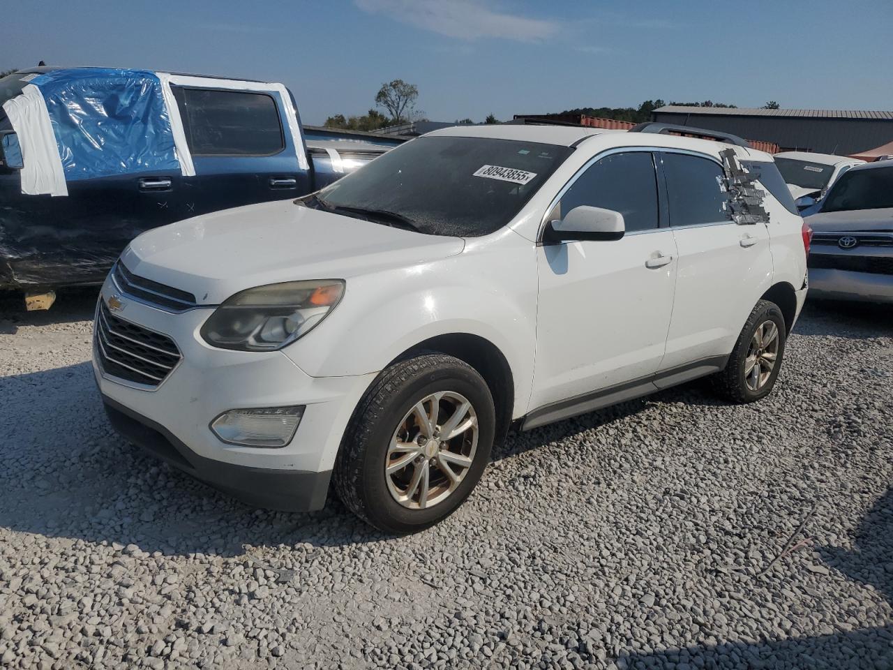 Salvage Chevrolet Equinox Image