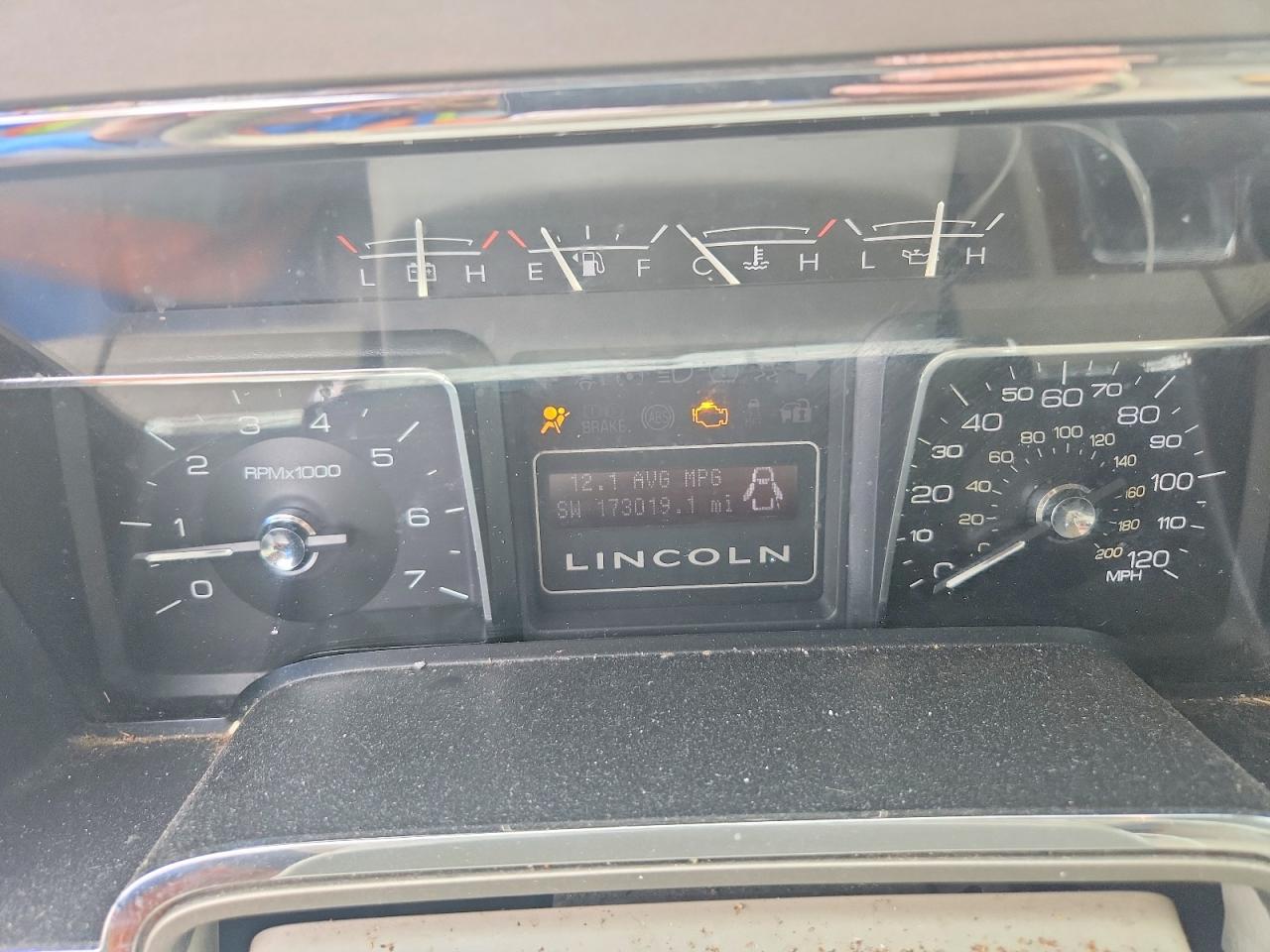 Lincoln Navigator