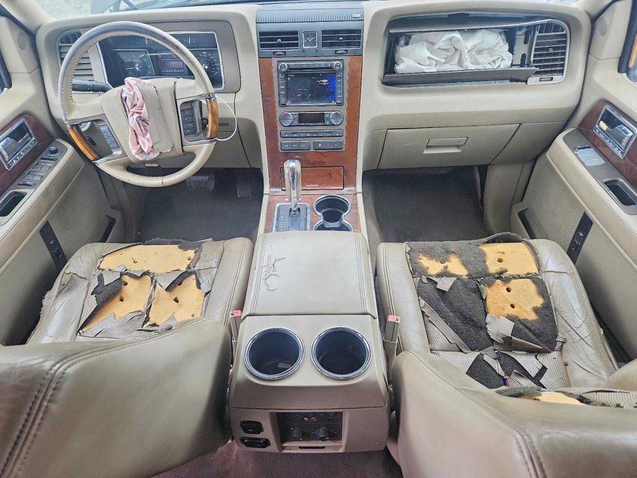 Lincoln Navigator