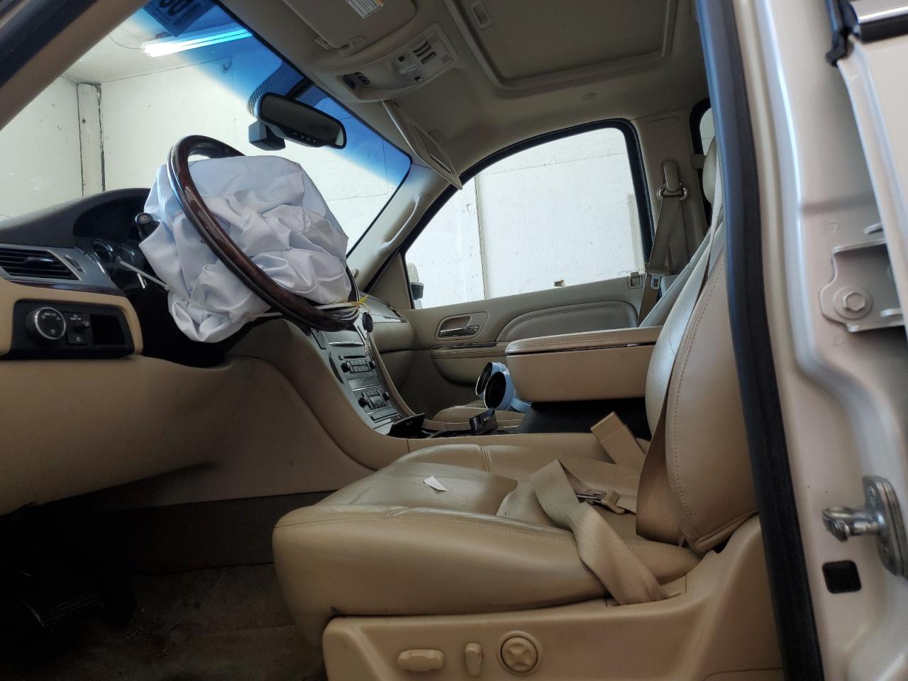 Cadillac Escalade Esv Luxury