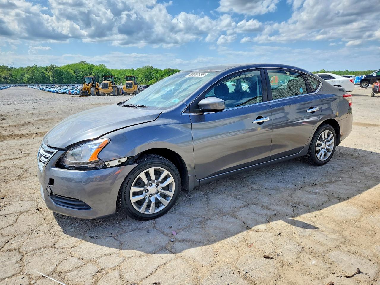 Salvage Nissan Sentra Image