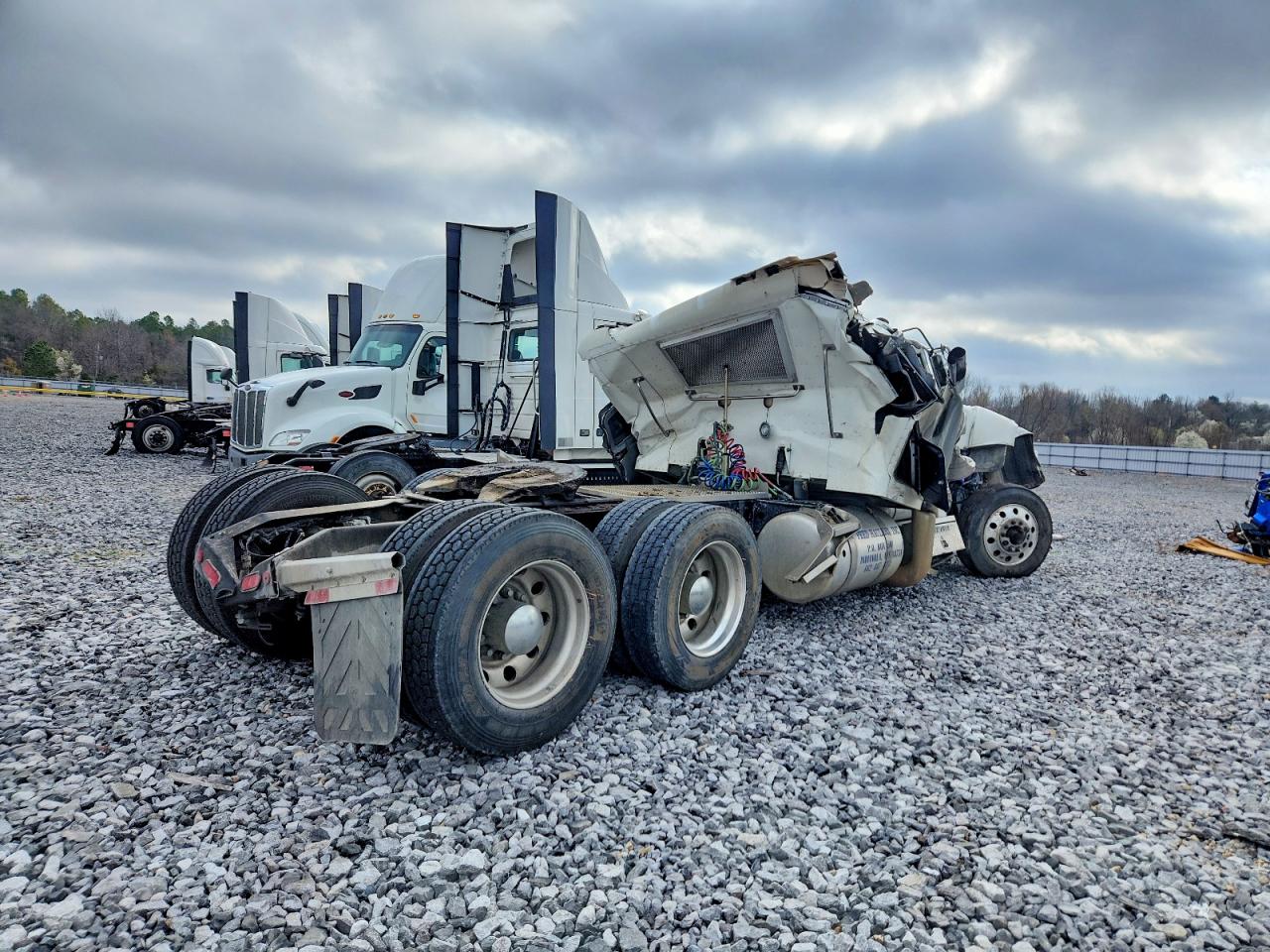 Peterbilt 389