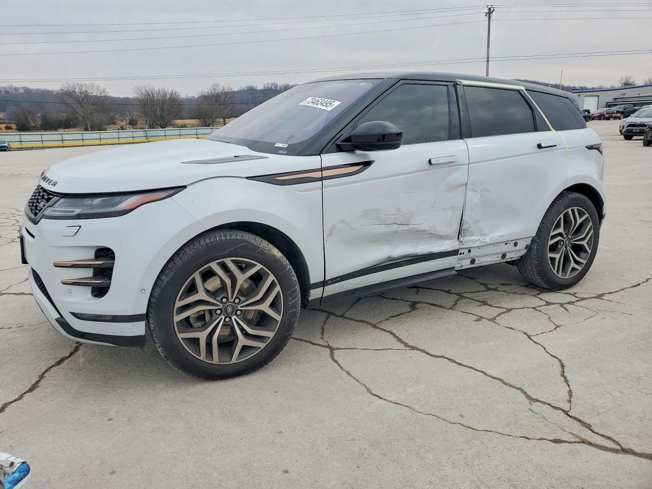 Salvage Land Rover Range Rover Image