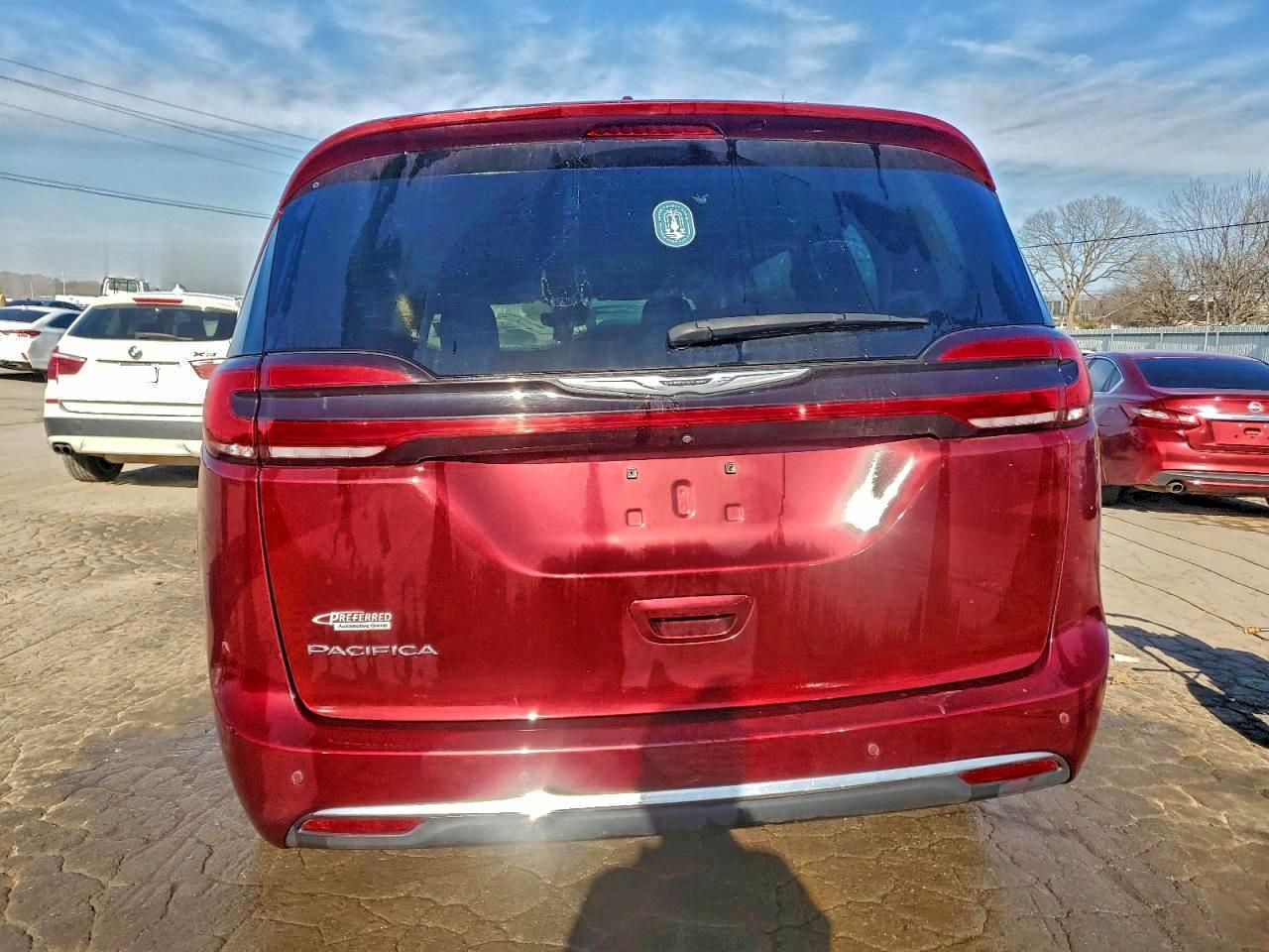 Chrysler Pacifica Touring L
