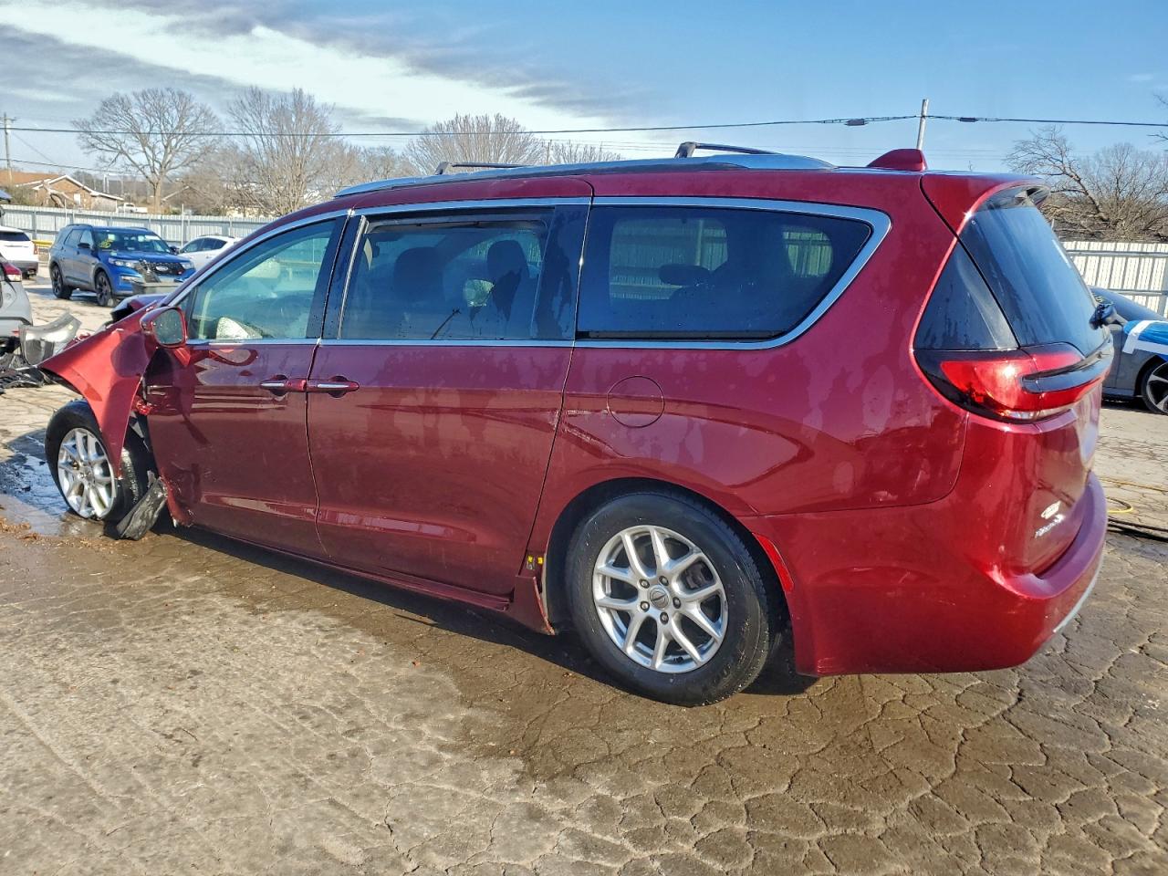 Chrysler Pacifica Touring L