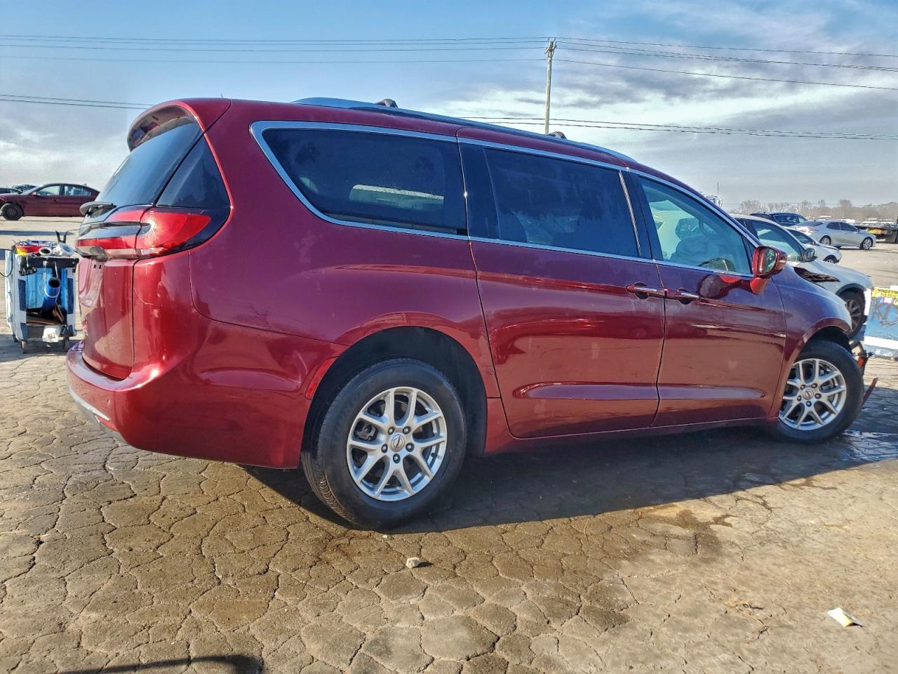 Chrysler Pacifica Touring L