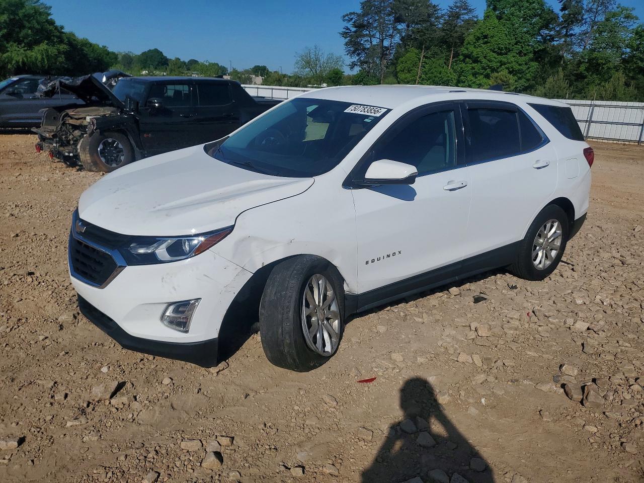 Salvage Chevrolet Equinox Image