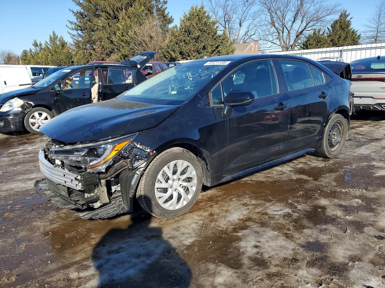 Salvage Toyota Corolla Image
