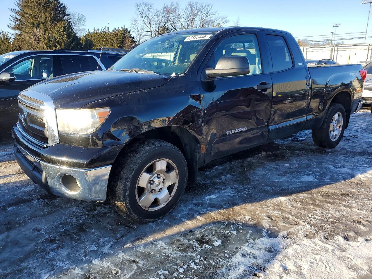 Salvage Toyota Tundra Image