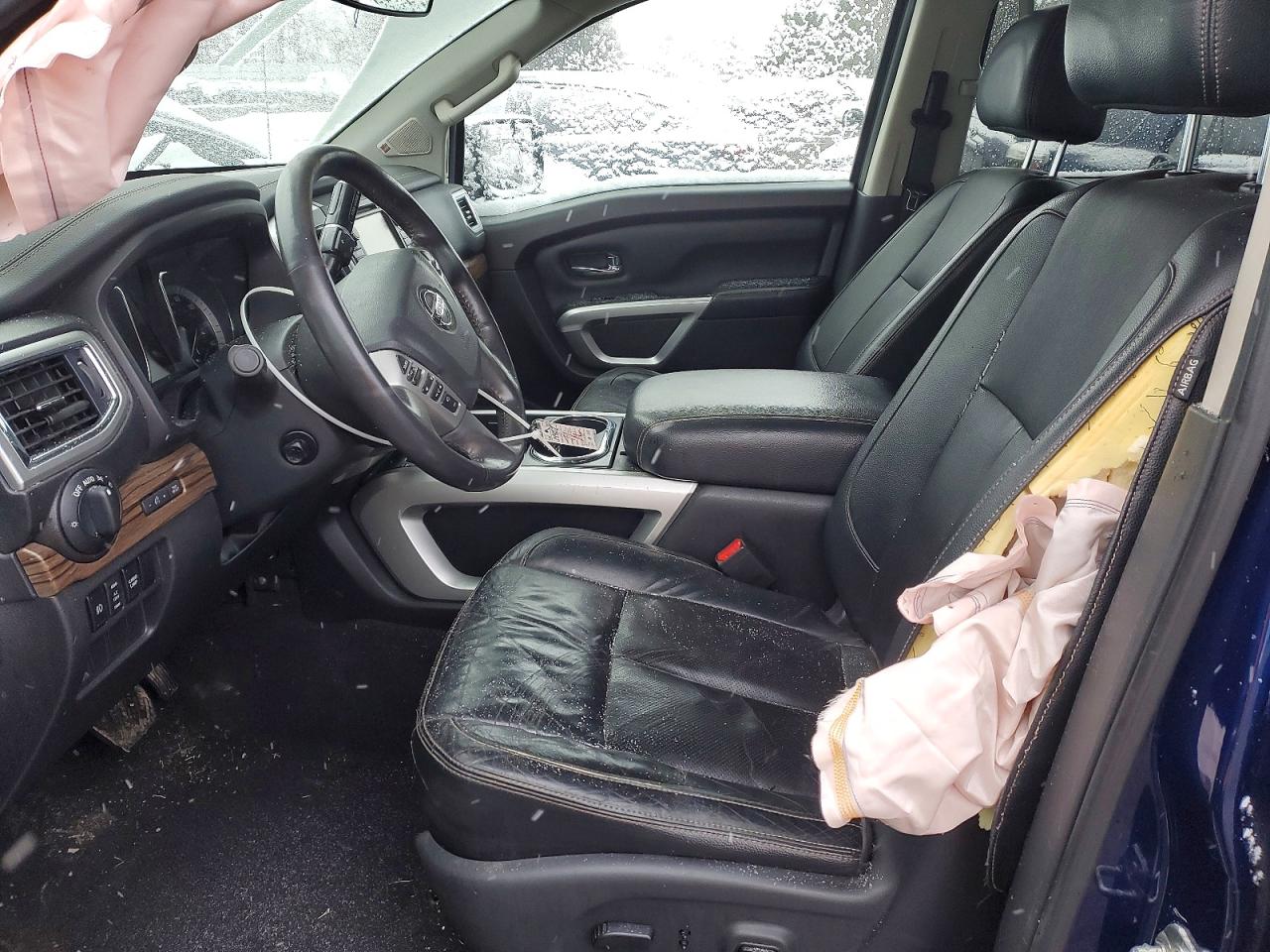 Nissan Titan Sl