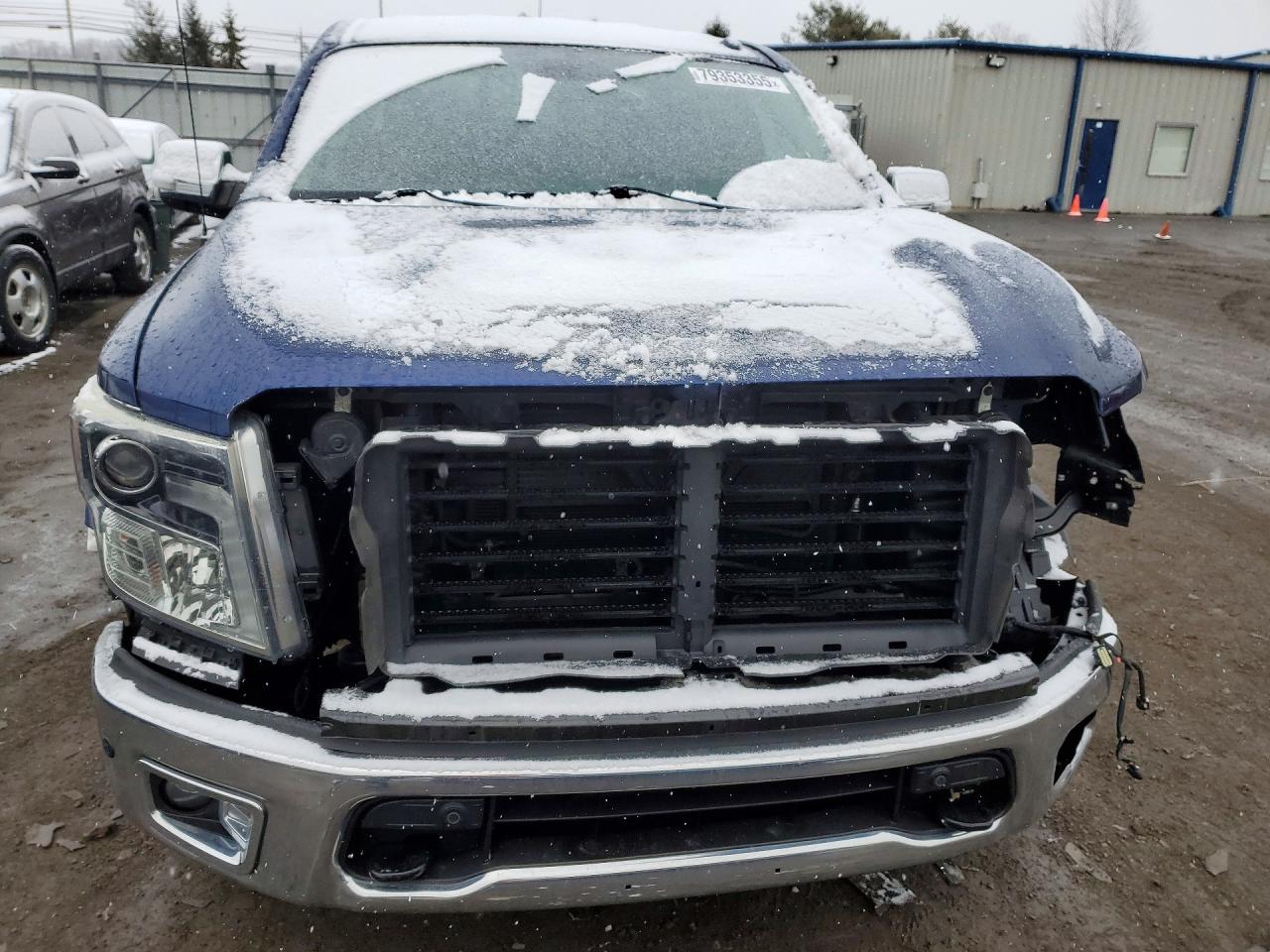 Nissan Titan Sl