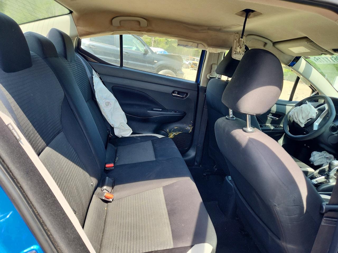 Nissan Versa Sv
