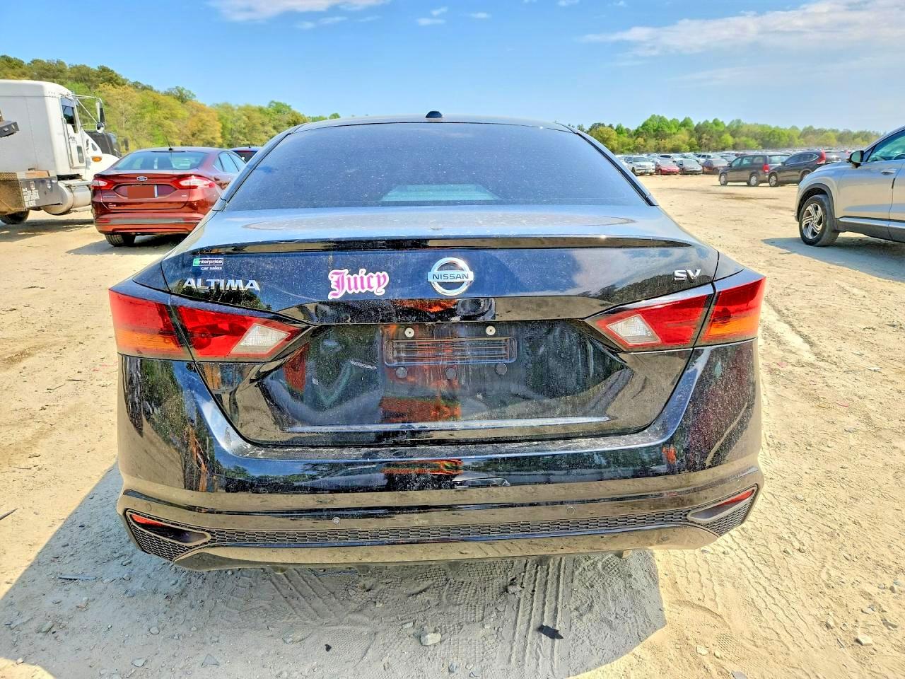 Nissan Altima Sv