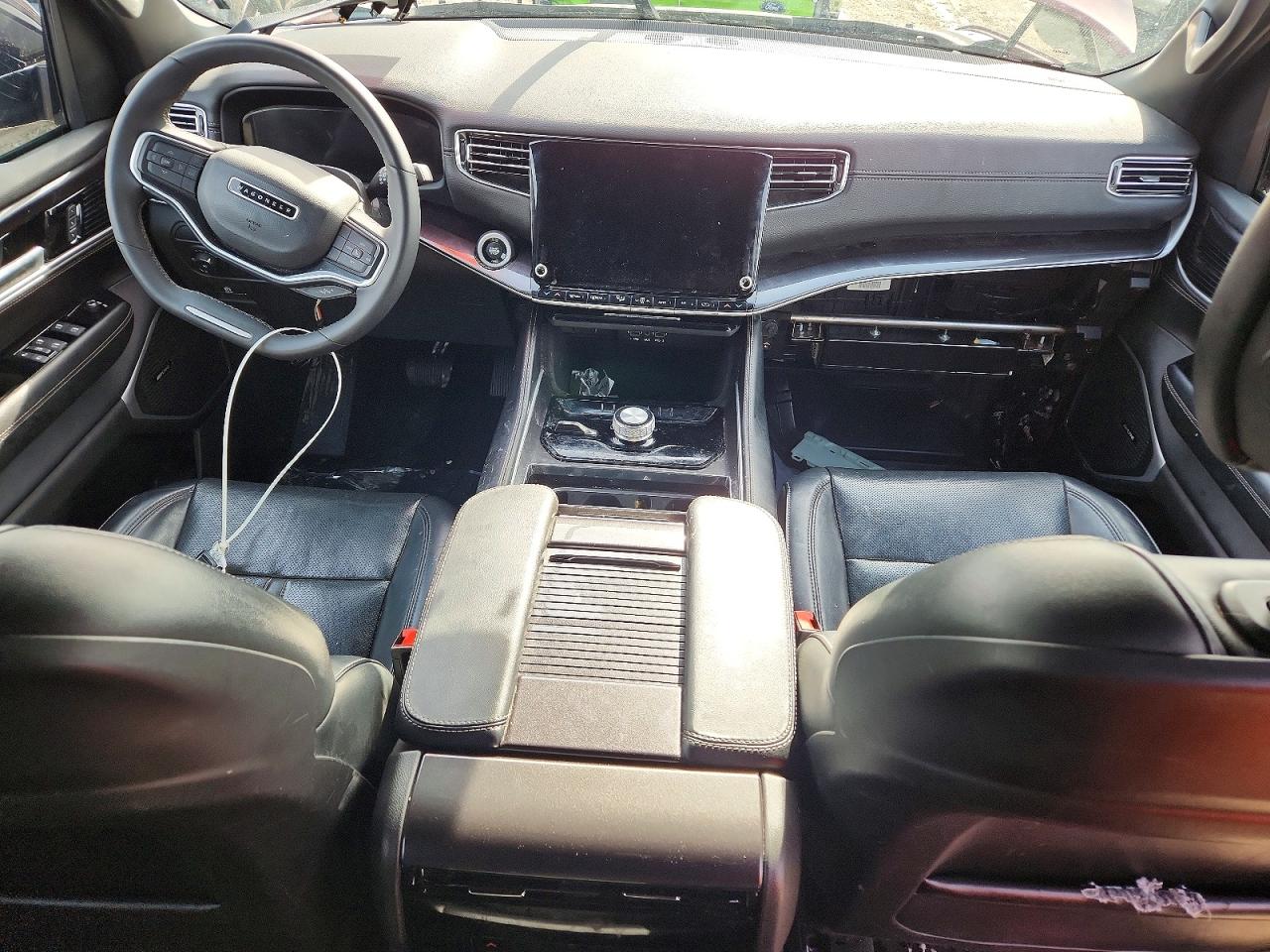Jeep Wagoneer L Series I