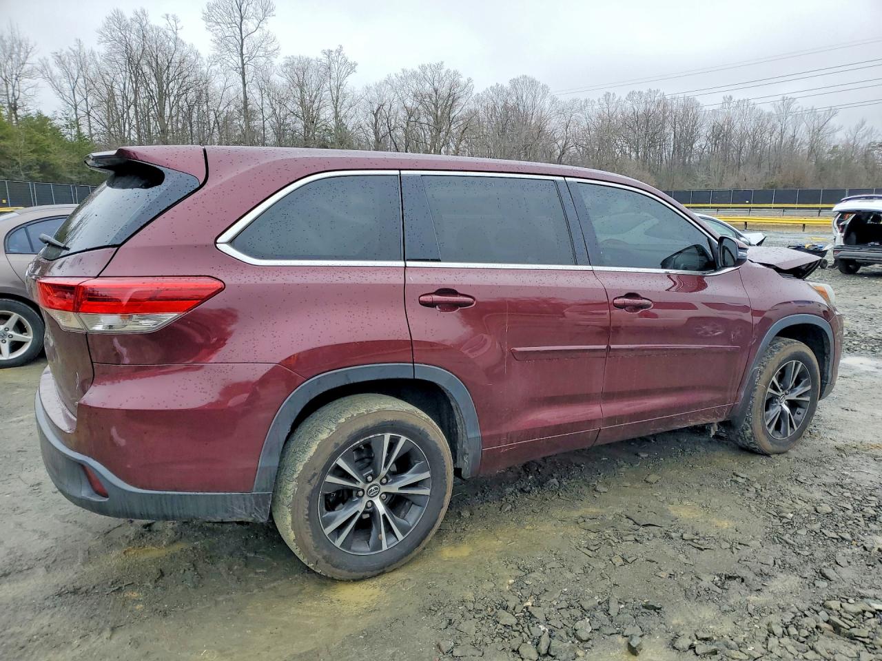Toyota Highlander Le