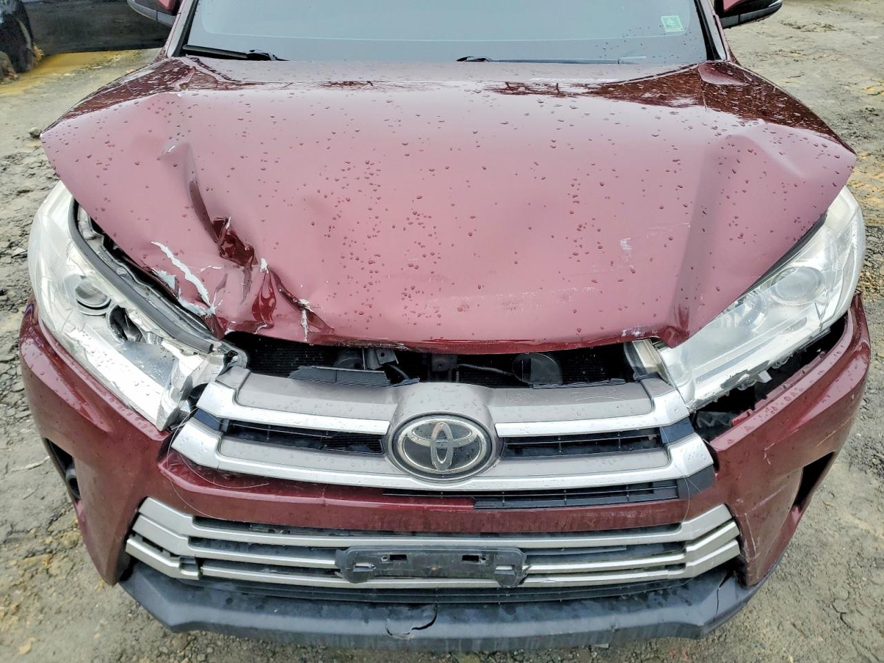 Toyota Highlander Le