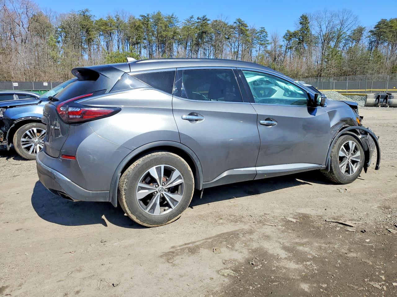 Nissan Murano Sv