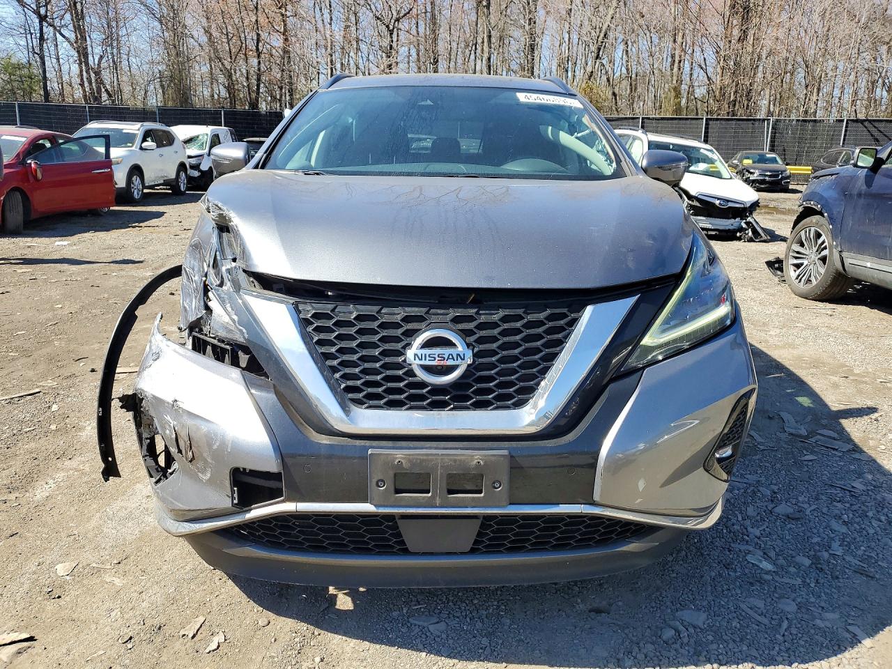 Nissan Murano Sv