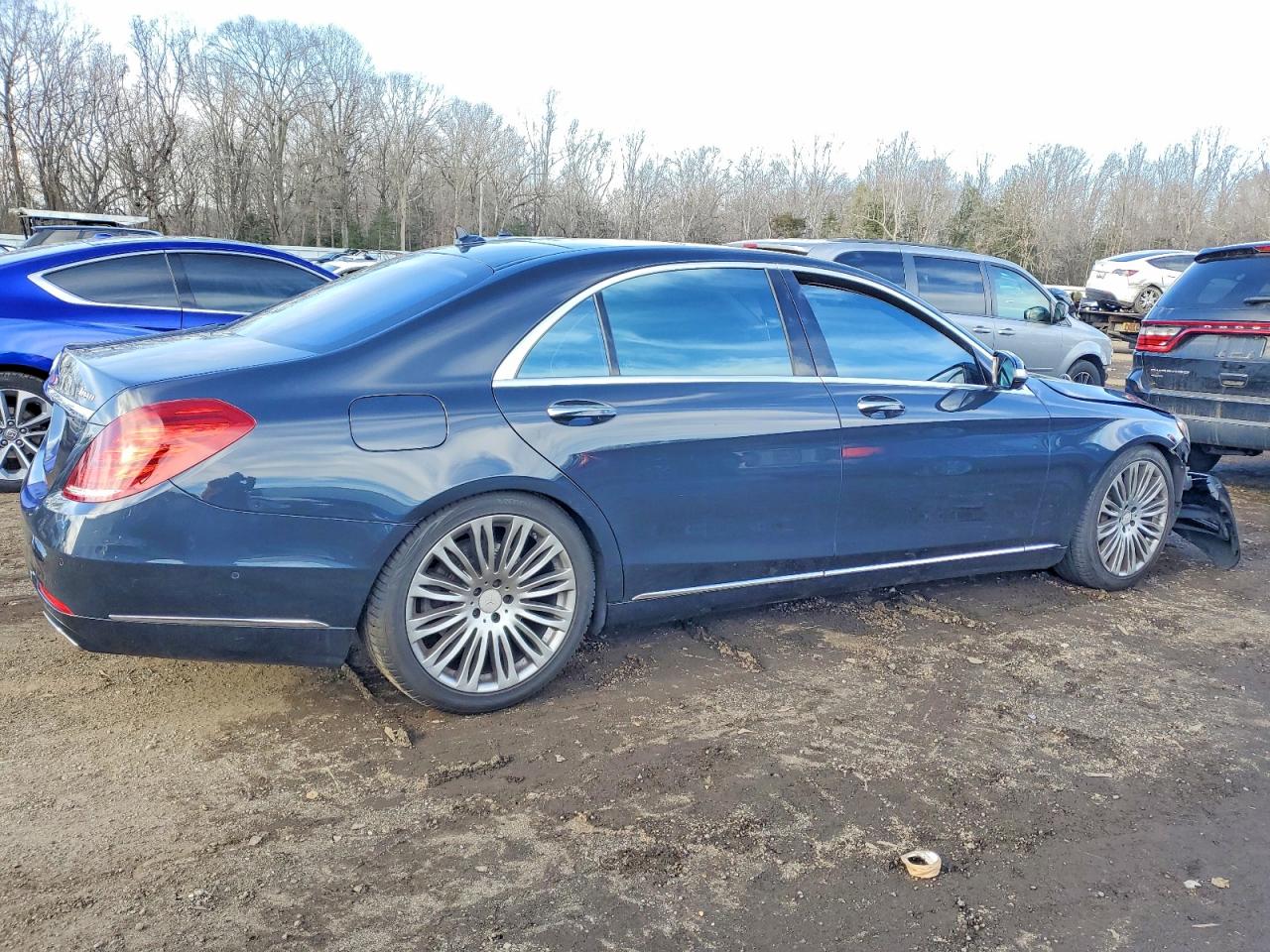 Mercedes-Benz S-Class 550 4matic