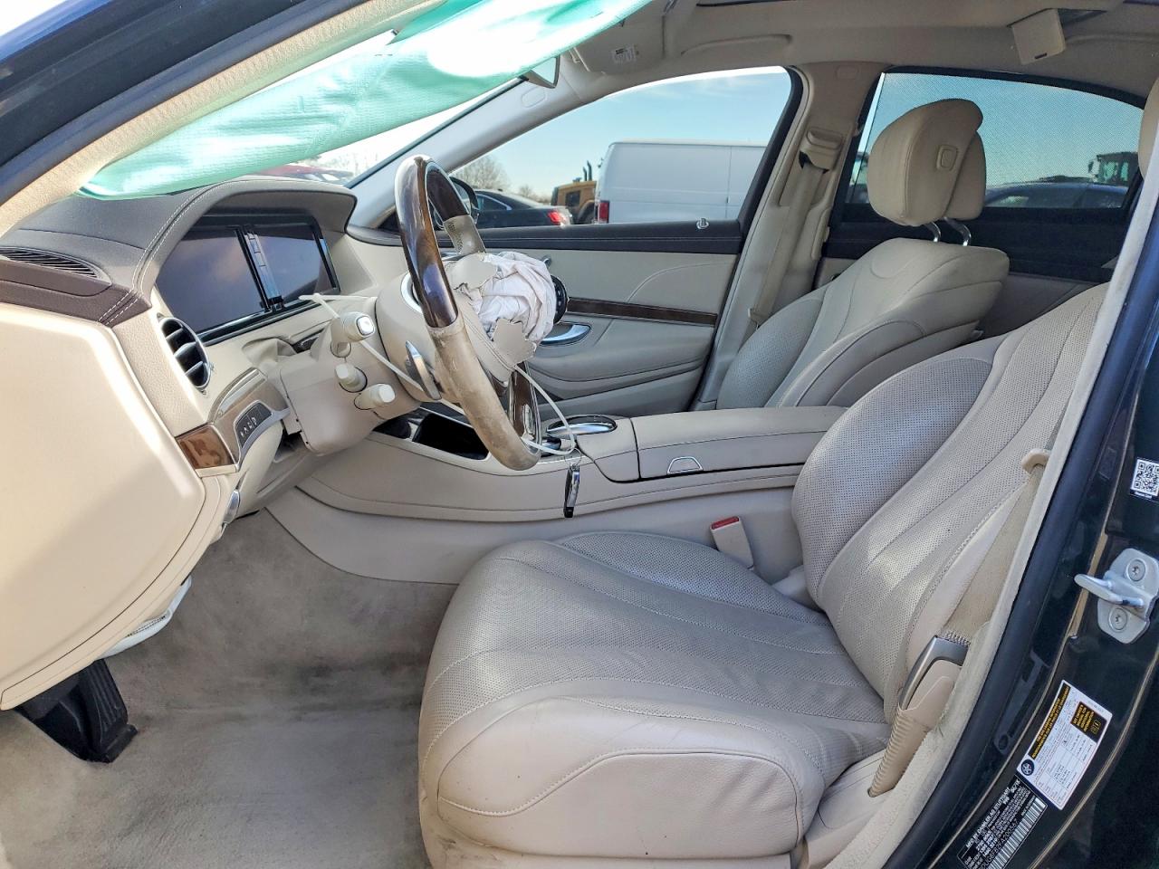 Mercedes-Benz S-Class 550 4matic