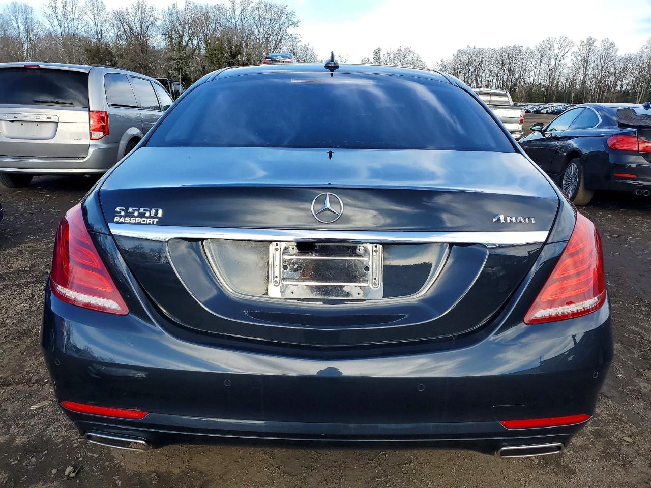 Mercedes-Benz S-Class 550 4matic