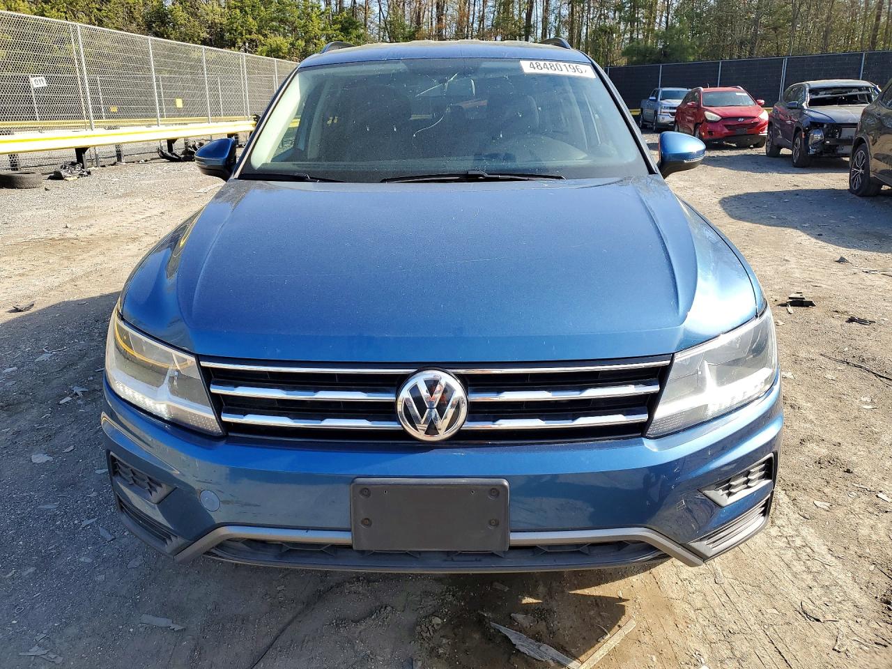 Volkswagen Tiguan S